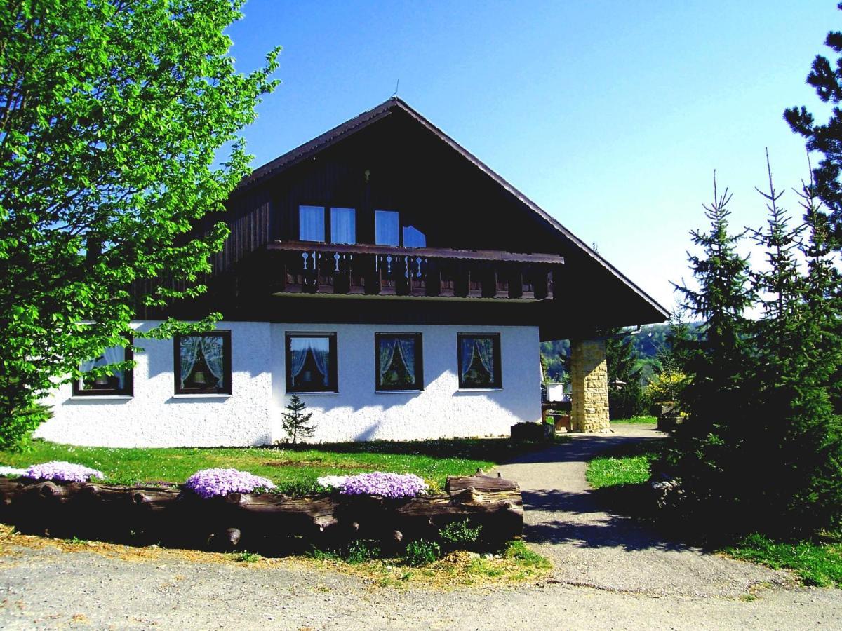 Landgasthof Heldenberg Lauterstein 외부 사진